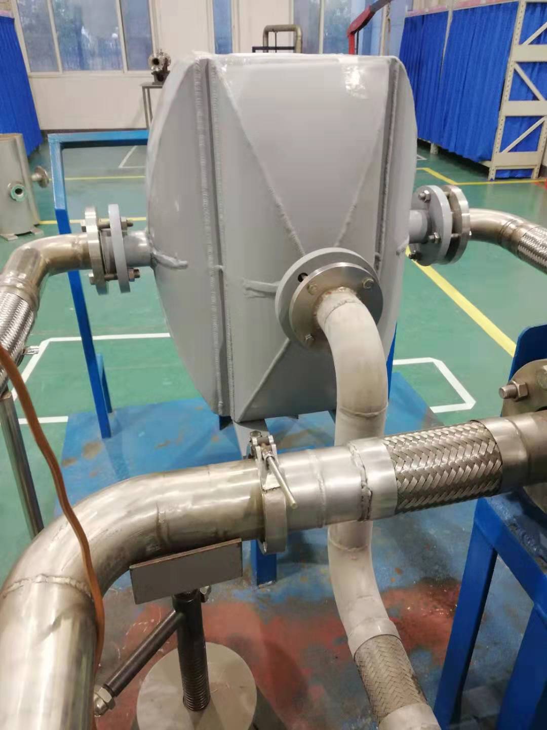 非标设备上用的空气-空气散热器